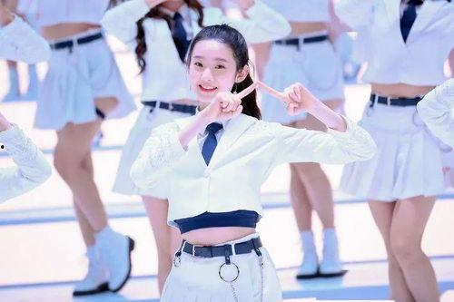 张艺凡爆料视频最新版下载,揭秘背后惊人真相